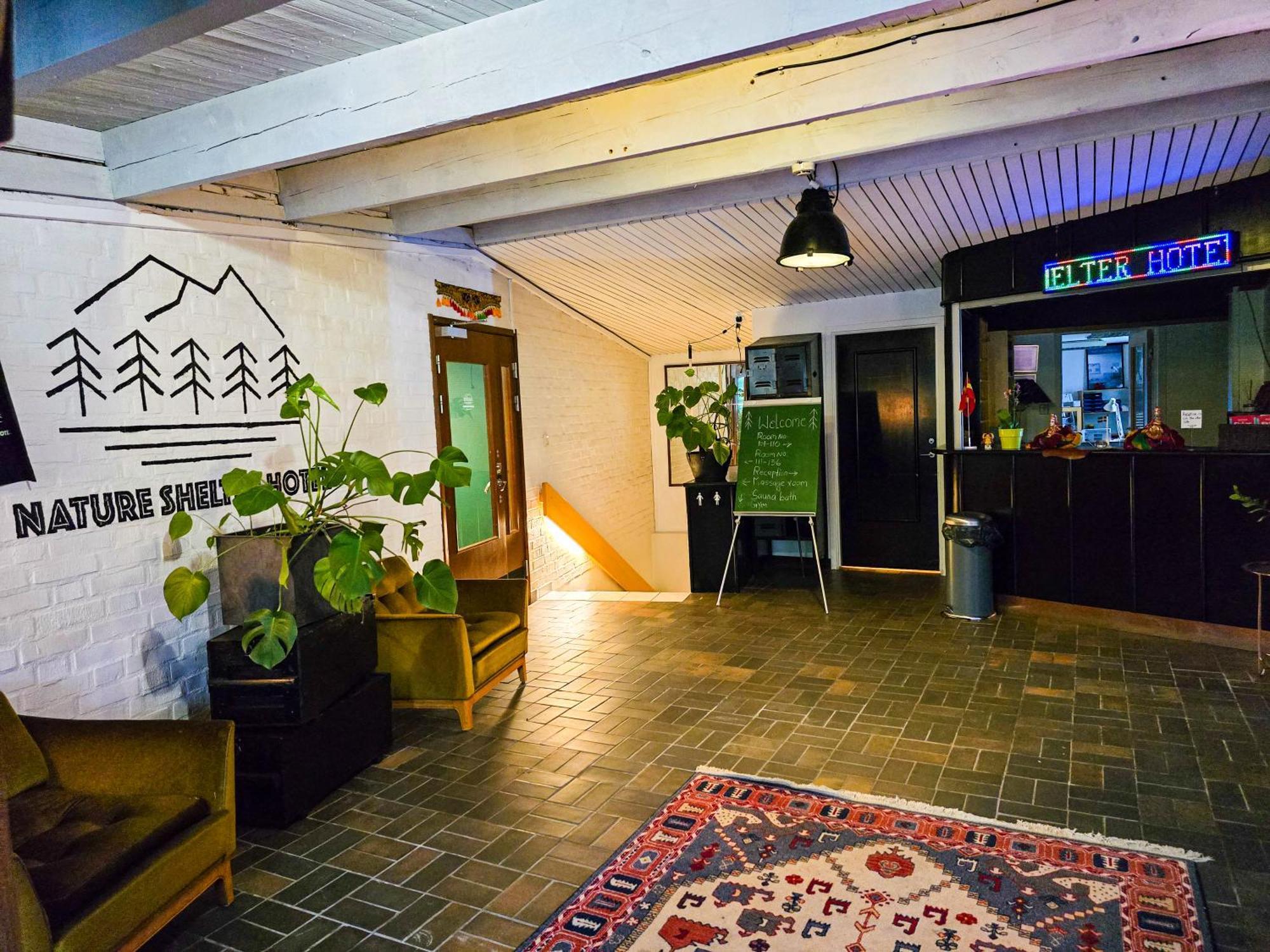Nature Shelter Hotel Åsljunga Esterno foto